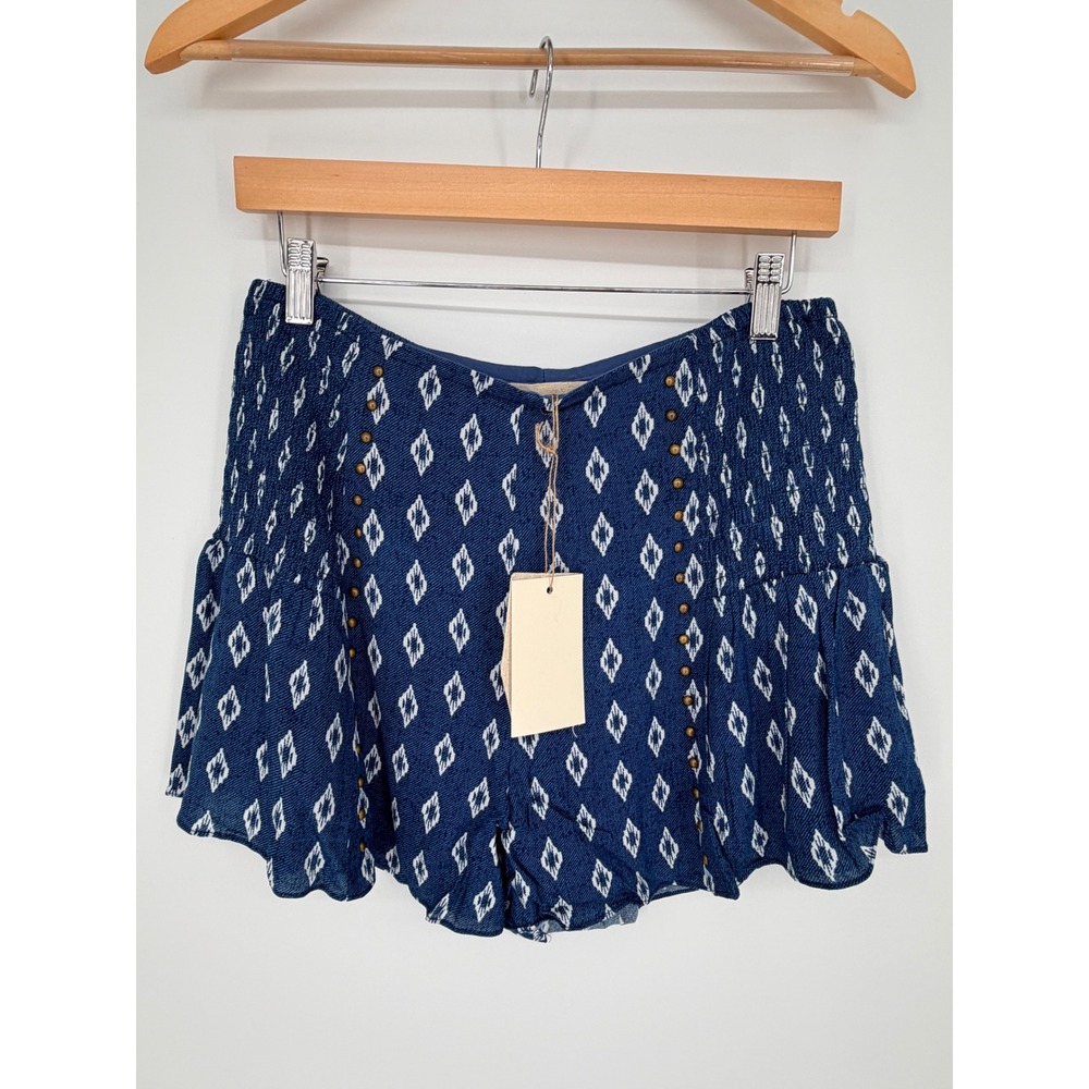 Moon River Blue White Smocked High Waist Studded Shorts Large NEW anthropology‎